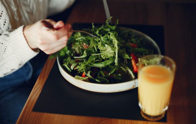 3 kale salads worth trying in spring