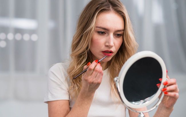 This one mistake can ruin even luxury makeup, warns makeup artist