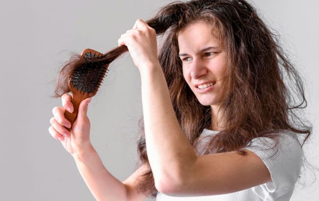 8 perfectly normal reasons why you might lose a lot of hair