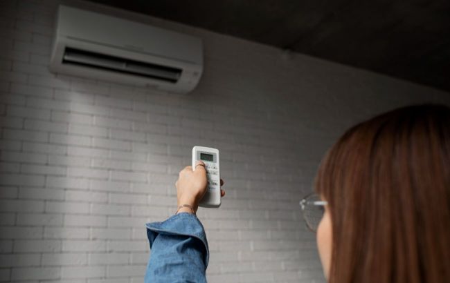 Can air conditioners really cause colds? Doctor reveals truth