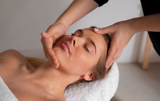 Beautician explains whether facial massage can rejuvenate your skin