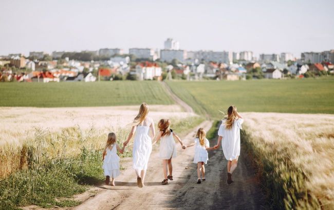 5 mini countries with royal drama, climate fights, and ancient secrets