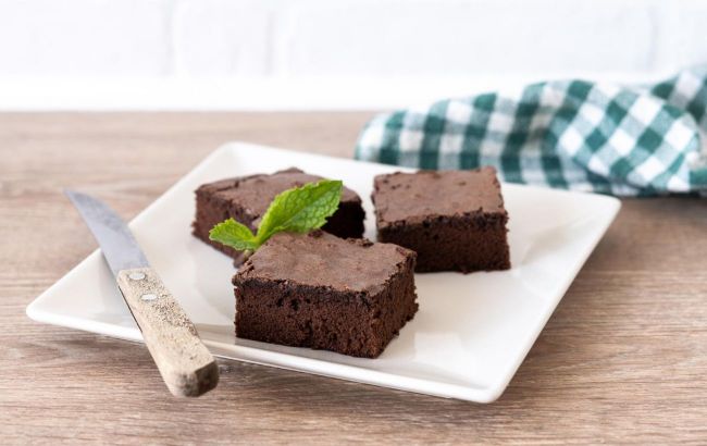 Easy low-calorie brownies: Just 4 ingredients for a guilt-free treat