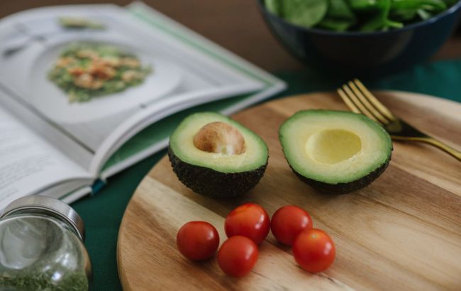 Not for everyone: Who should avoid eating avocado