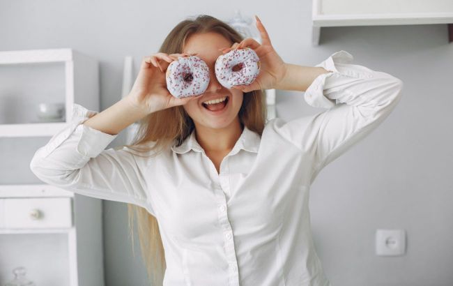What happens to your body if you eat donuts every day for month