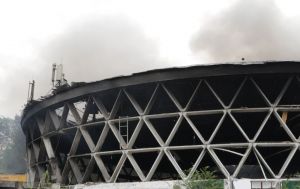 Kyiv's iconic market catches fire after Russian drone attack &mdash; Here's what it looks like now