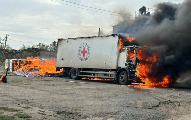 Russian army shells Red Cross truck, casualties reported