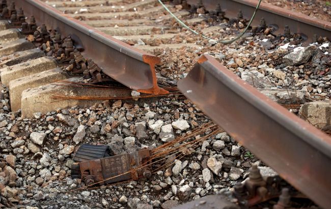 Russian collaborators report alleged 'repelled attack' on railway between Crimea and Kherson region