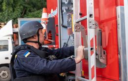 Russia strikes Ukraine's Kharkiv shopping center, killing one and injuring others