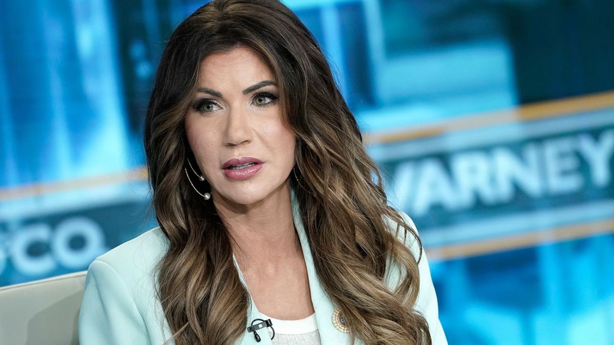 Trump ramps up pressure: US could deport half a million Haitian migrants