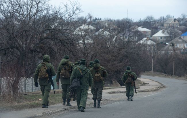 Russia uses new assault tactics in Ukraine's Donetsk region - Video emerges
