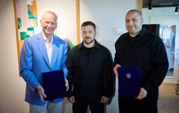 Ukraine signs memorandum to boost air defense