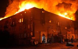 Zaporizhzhia hit hard as Russian attack kills civilians and destroys homes and mall