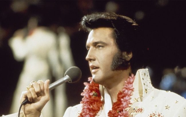 Elvis Presley&rsquo;s granddaughters turn 18: What twin sisters look like now