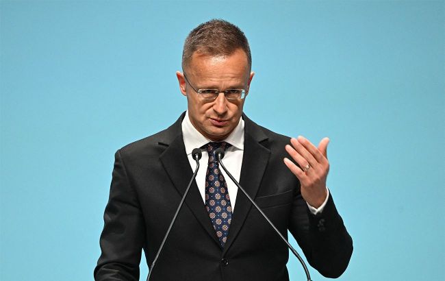 Hungary's Foreign Minister speaks Russian in Minsk: Key message revealed