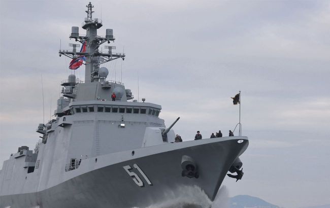 North Korea moves closer to building nuclear fleet &mdash; Bloomberg