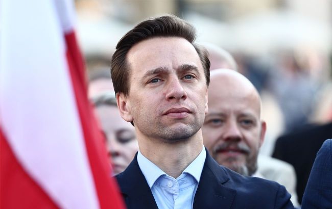 Polish politician urges EU veto on Ukraine accession after Zelenskyy's UPA move