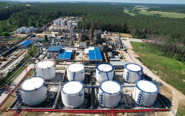 Russia prepares for oil price plunge to $40 per barrel, intelligence reports
