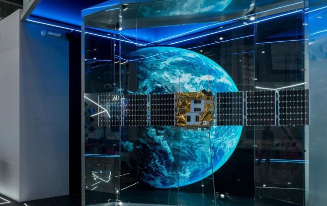 Ukraine calls on US to sanction companies building Russia's Starlink rival