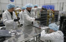 Russia develops its own Starlink: Who's behind Rassvet and where it could fail