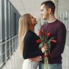 Psychologist explains how men fall in love with women