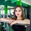Training and makeup: What happens to your skin if you don't remove face cosmetics