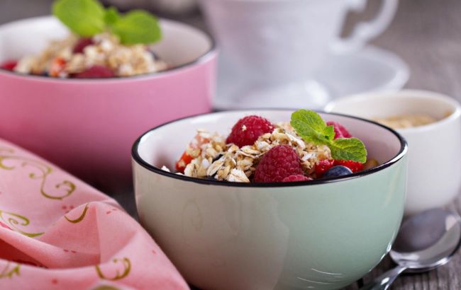 Breakfast upgrade you need: matcha oatmeal with 27g of protein