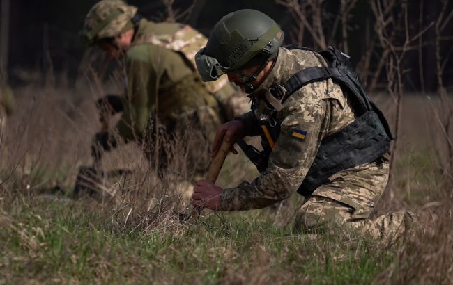 Ukrainian forces fortify border amid rising threats: over 8,000 mines installed