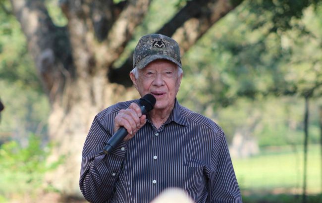 Jimmy Carter, 39th US president, dies at 100 - WP