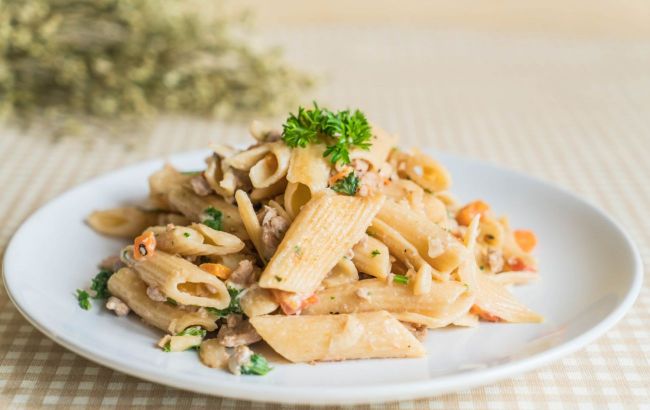 15-minute tuna pasta recipe that's perfect for busy weeknights