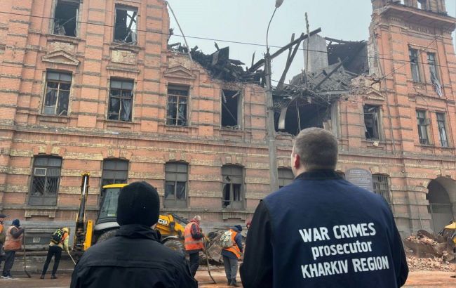 Russians destroyed a century-old college in Kharkiv using drones