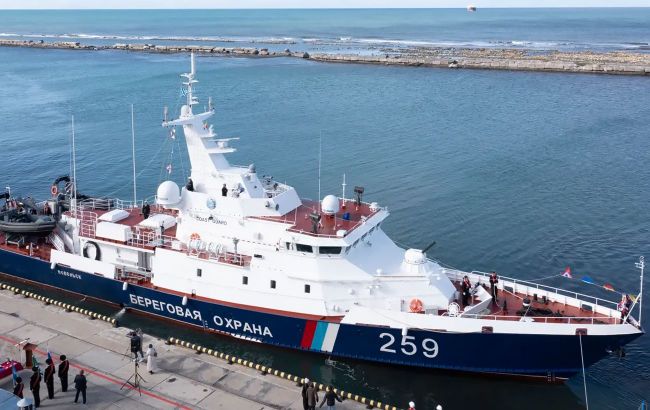 Ukrainian drones hit major Russian refinery, patrol ship and oil tankers