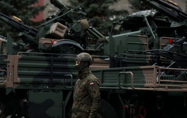 Poland restricts air traffic along its eastern border