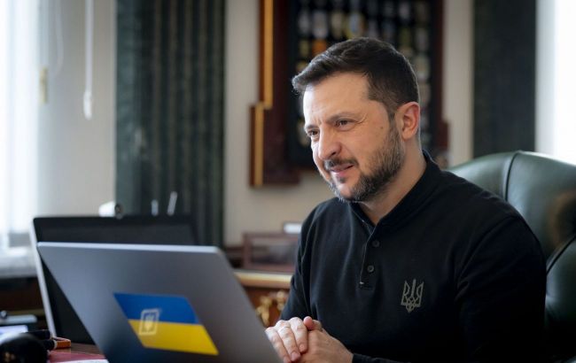 Zelenskyy smiles after question about becoming Trump's scapegoat