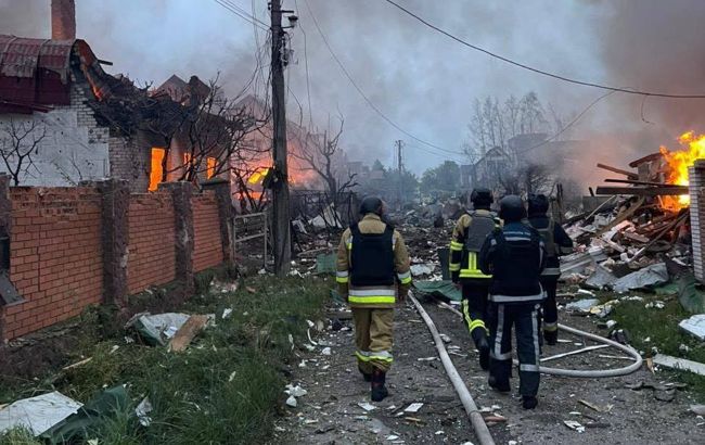 Casualties and devastation reported in Kyiv region after heavy attack