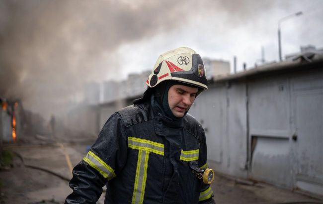 Russian strike destroys lubricant production plant in Kyiv region
