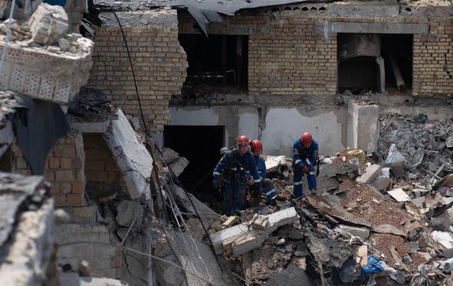 Kyiv death toll climbs to 15 after overnight Russian attack