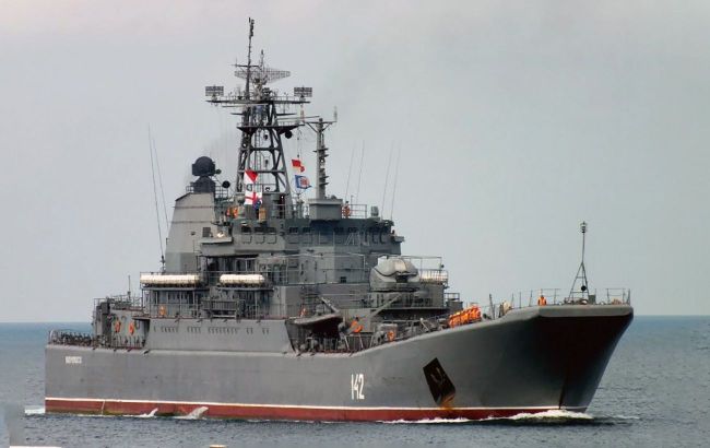 UK Intelligence explains Russian ship Novocherkassk intense elimination blast