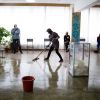 Ukrainians decided when elections should be held - poll
