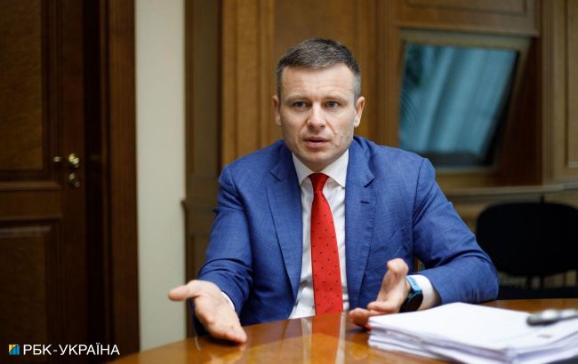 Budget loses billions due to exchange rate: Is strong hryvnia hurting and what Finance Ministry wants