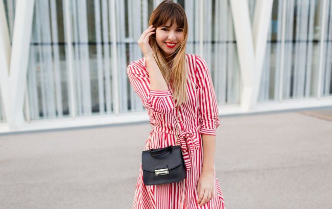 Stylist explains how to wear striped print