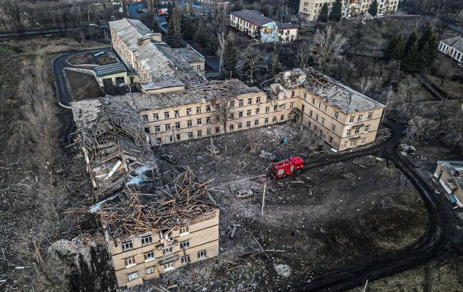 Ukrainian town of Selydove severely damaged due to massive Russian strike: Photo report
