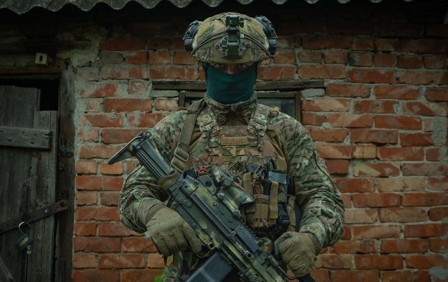 Ukraine's Special Forces capture eight Russian soldiers in Kursk region raid