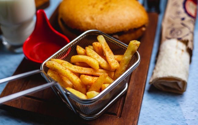 Neurologists avoid these foods &mdash; they may silently damage your brain