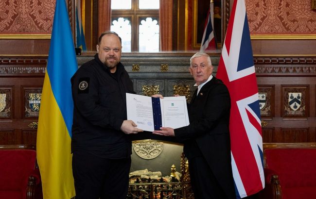 Ukraine and UK 100-year partnership agreement comes into effect