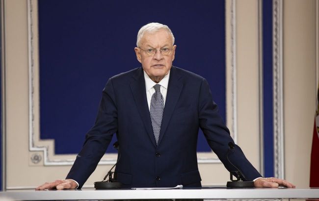 Kellogg explains why Russia strikes Ukraine during his visits