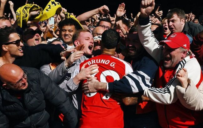 Arsenal pull off stunning comeback to beat Leeds