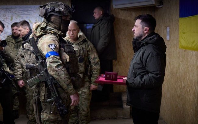 Zelenskyy records video from forward command post in Kupiansk