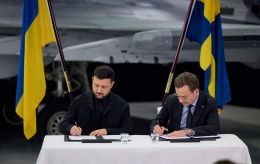 Ukraine plans to buy 120–150 new Swedish Gripen E fighter jets – Deal details