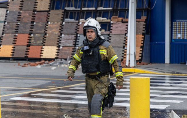 Constant air raid alerts in Kyiv: Expert explains Russia's strategy against businesses